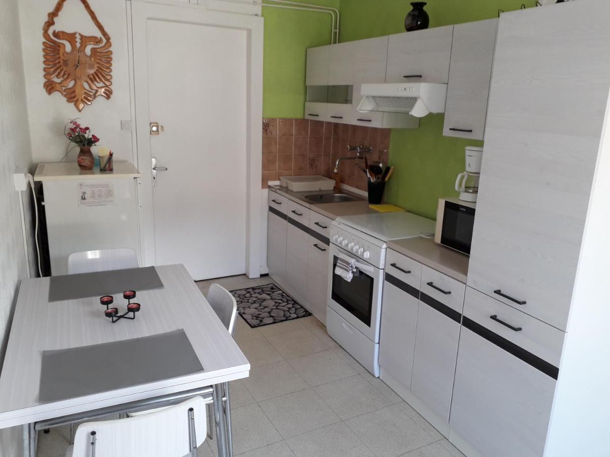 Appartamento Meublés HG Bains-les-Bains Esterno foto